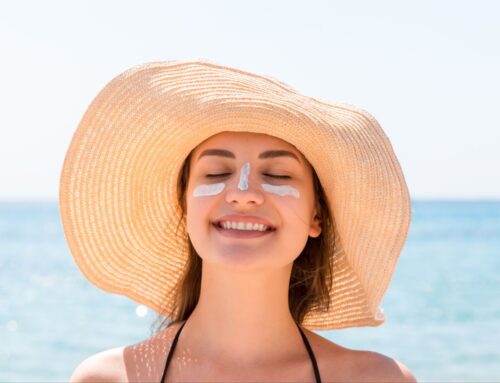 4 Cara Memakai Sunscreen yang Benar agar Kulit Terlindungi Maksimal